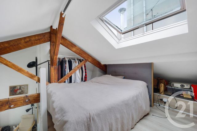 Afficher la photo en grand Appartement F1 à vendre - 2 pièces - 36.64 m2 - MONTROUGE - 92 - ILE-DE-FRANCE - Century 21 Côté Ecrivains