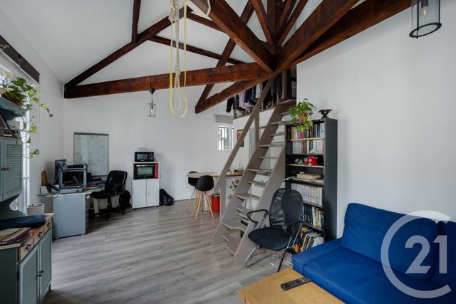 Afficher la photo en grand Appartement F1 à vendre - 1 pièce - 29.91 m2 - MONTROUGE - 92 - ILE-DE-FRANCE - Century 21 Côté Ecrivains