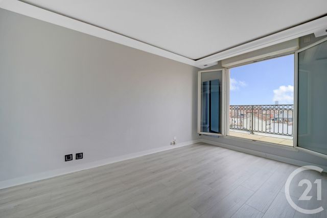 Appartement F4 à vendre - 4 pièces - 88.32 m2 - MONTROUGE - 92 - ILE-DE-FRANCE - Century 21 Côté Ecrivains