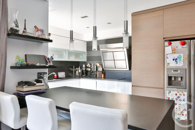Appartement F4 à vendre - 4 pièces - 88.32 m2 - MONTROUGE - 92 - ILE-DE-FRANCE - Century 21 Côté Ecrivains