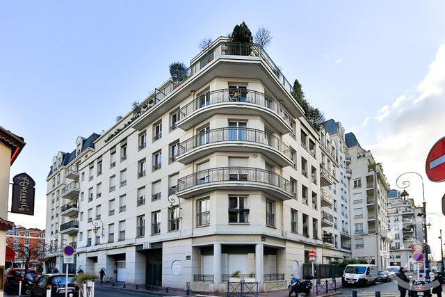 Appartement F4 à vendre - 4 pièces - 88.32 m2 - MONTROUGE - 92 - ILE-DE-FRANCE - Century 21 Côté Ecrivains