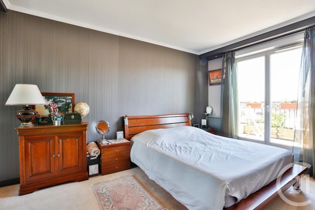 Appartement F4 à vendre - 4 pièces - 88.32 m2 - MONTROUGE - 92 - ILE-DE-FRANCE - Century 21 Côté Ecrivains