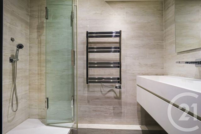 Appartement F4 à vendre - 4 pièces - 88.32 m2 - MONTROUGE - 92 - ILE-DE-FRANCE - Century 21 Côté Ecrivains