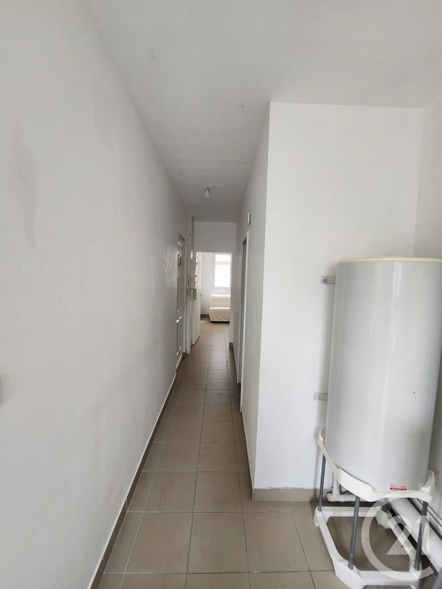 Appartement F2 à louer - 2 pièces - 24.28 m2 - MONTROUGE - 92 - ILE-DE-FRANCE - Century 21 Côté Ecrivains