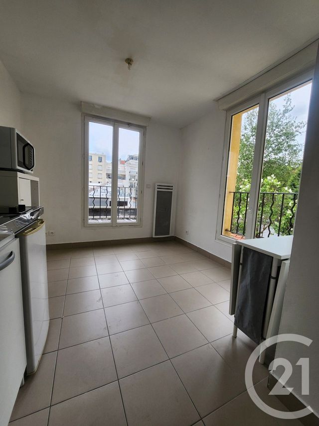 Appartement F2 à louer - 2 pièces - 24.28 m2 - MONTROUGE - 92 - ILE-DE-FRANCE - Century 21 Côté Ecrivains