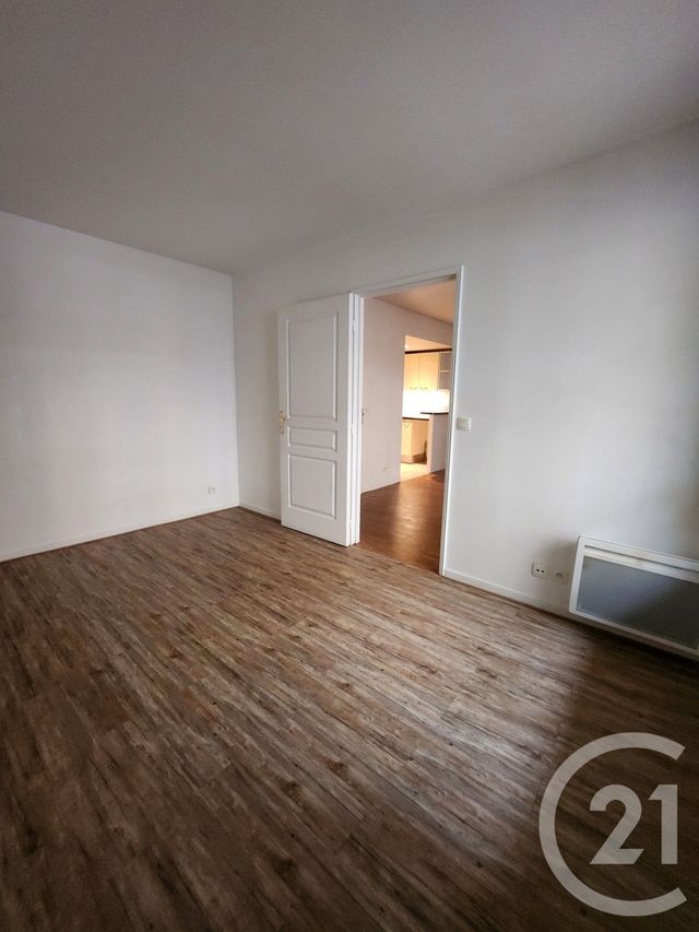 Appartement F2 à louer - 2 pièces - 38.26 m2 - MONTROUGE - 92 - ILE-DE-FRANCE - Century 21 Côté Ecrivains