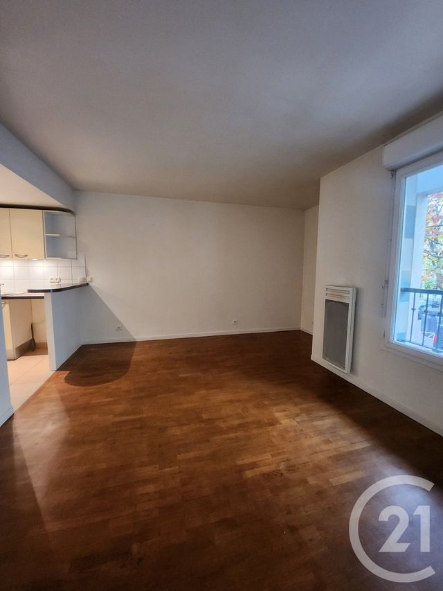 Appartement F2 à louer - 2 pièces - 38.26 m2 - MONTROUGE - 92 - ILE-DE-FRANCE - Century 21 Côté Ecrivains