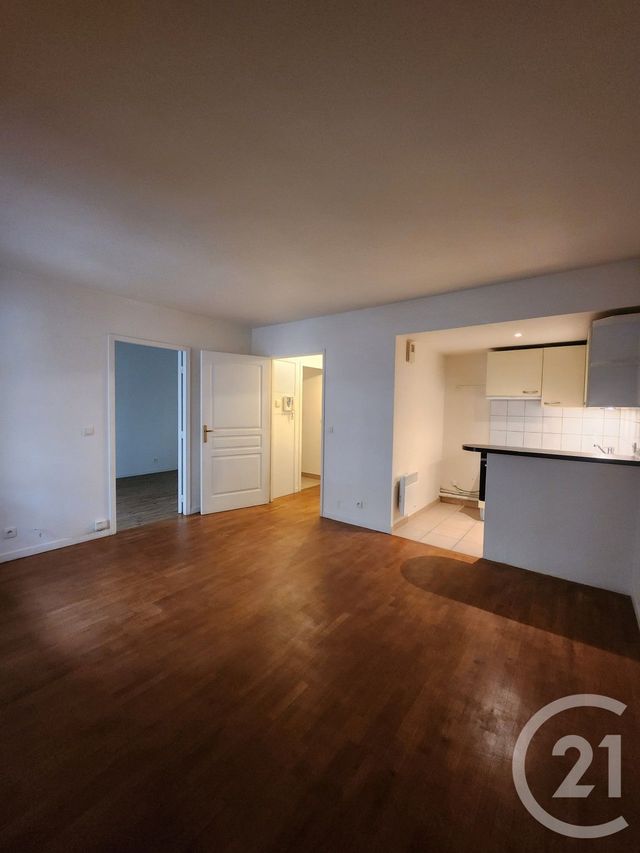 Appartement F2 à louer - 2 pièces - 38.26 m2 - MONTROUGE - 92 - ILE-DE-FRANCE - Century 21 Côté Ecrivains