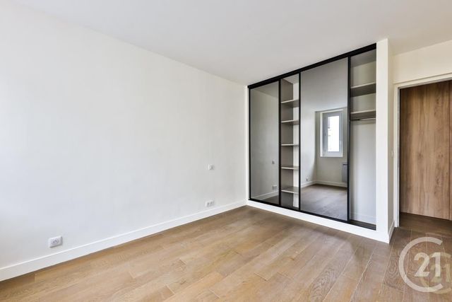Appartement F2 à louer - 2 pièces - 34.47 m2 - MONTROUGE - 92 - ILE-DE-FRANCE - Century 21 Côté Ecrivains
