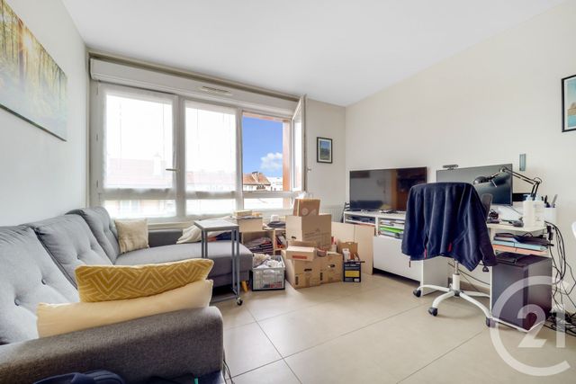 Appartement F2 à vendre - 2 pièces - 39.35 m2 - MONTROUGE - 92 - ILE-DE-FRANCE - Century 21 Côté Ecrivains