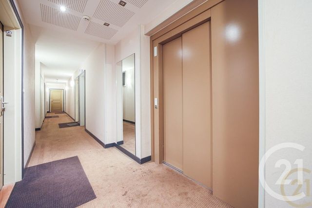 Appartement F2 à vendre - 2 pièces - 39.35 m2 - MONTROUGE - 92 - ILE-DE-FRANCE - Century 21 Côté Ecrivains