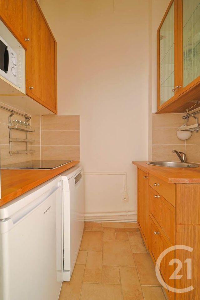 Appartement F3 à louer - 3 pièces - 47.61 m2 - MALAKOFF - 92 - ILE-DE-FRANCE - Century 21 Côté Ecrivains