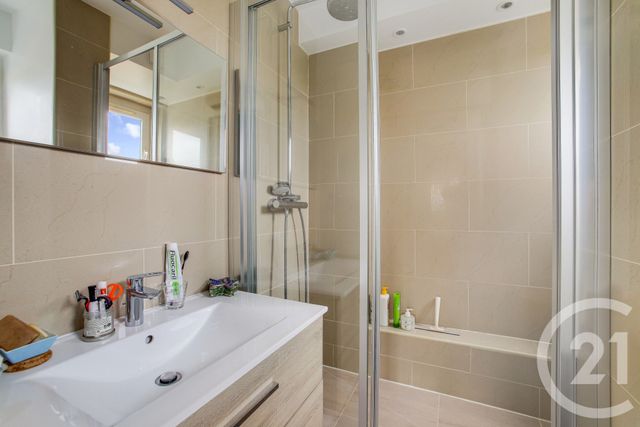 Appartement F4 à vendre - 4 pièces - 73.0 m2 - MONTROUGE - 92 - ILE-DE-FRANCE - Century 21 Côté Ecrivains