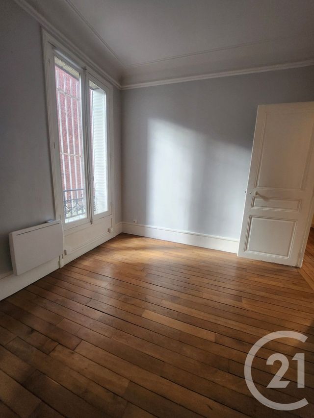 Appartement F3 à louer - 3 pièces - 52.4 m2 - MONTROUGE - 92 - ILE-DE-FRANCE - Century 21 Côté Ecrivains