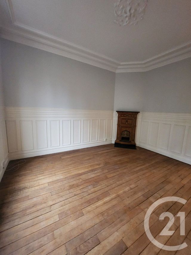 Appartement F3 à louer - 3 pièces - 52.4 m2 - MONTROUGE - 92 - ILE-DE-FRANCE - Century 21 Côté Ecrivains