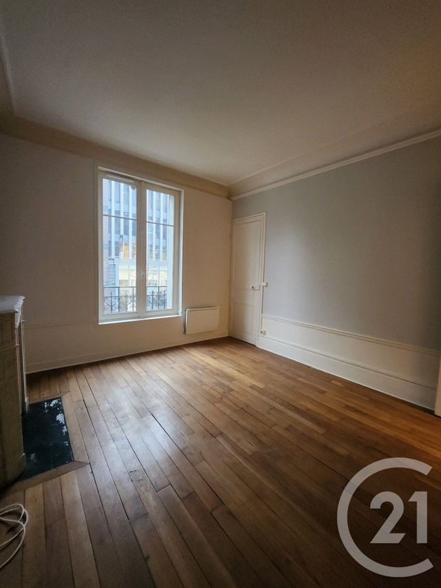 Appartement F3 à louer - 3 pièces - 52.4 m2 - MONTROUGE - 92 - ILE-DE-FRANCE - Century 21 Côté Ecrivains