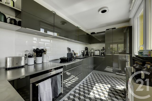 Appartement F5 à vendre - 5 pièces - 108.0 m2 - BAGNEUX - 92 - ILE-DE-FRANCE - Century 21 Côté Ecrivains