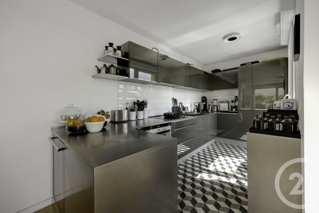 Appartement F5 à vendre - 5 pièces - 108.0 m2 - BAGNEUX - 92 - ILE-DE-FRANCE - Century 21 Côté Ecrivains