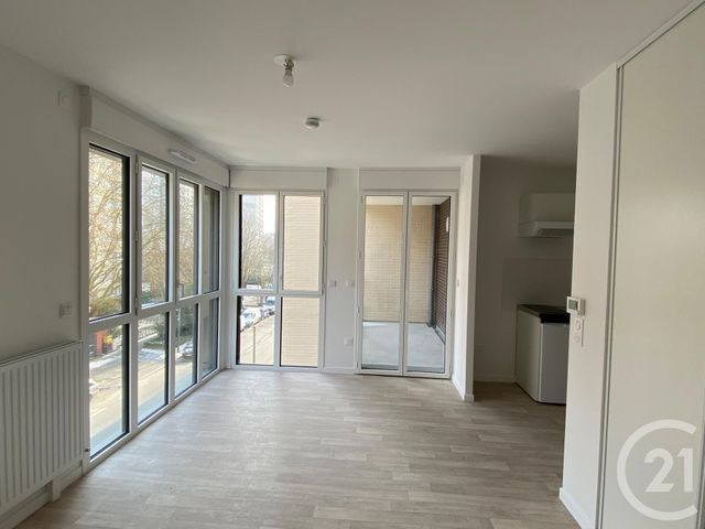 Appartement Studio à louer - 1 pièce - 30.07 m2 - BAGNEUX - 92 - ILE-DE-FRANCE - Century 21 Côté Ecrivains