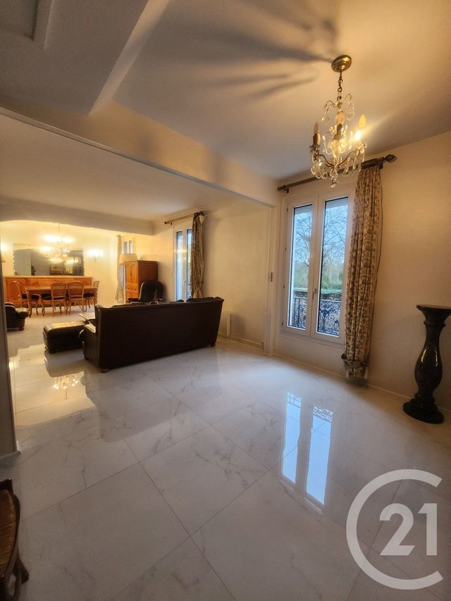 Appartement F6 à louer - 6 pièces - 153.84 m2 - MONTROUGE - 92 - ILE-DE-FRANCE - Century 21 Côté Ecrivains