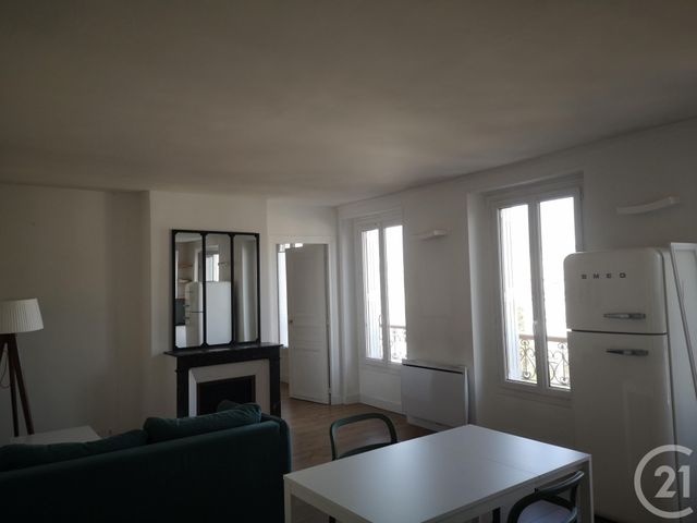 Appartement F2 à louer - 2 pièces - 43.95 m2 - MONTROUGE - 92 - ILE-DE-FRANCE - Century 21 Côté Ecrivains