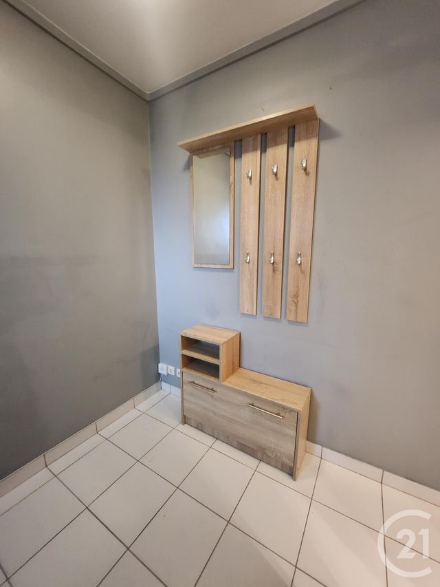 Appartement F3 à louer - 3 pièces - 53.06 m2 - MONTROUGE - 92 - ILE-DE-FRANCE - Century 21 Côté Ecrivains