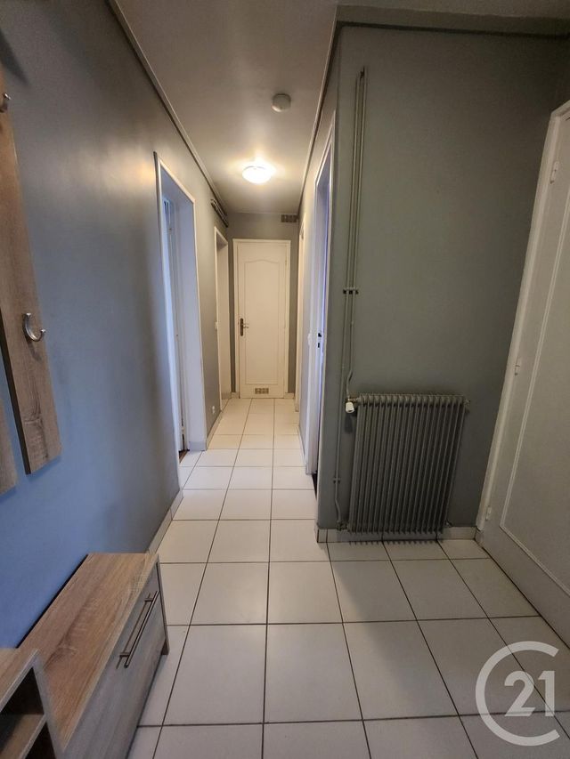 Appartement F3 à louer - 3 pièces - 53.06 m2 - MONTROUGE - 92 - ILE-DE-FRANCE - Century 21 Côté Ecrivains