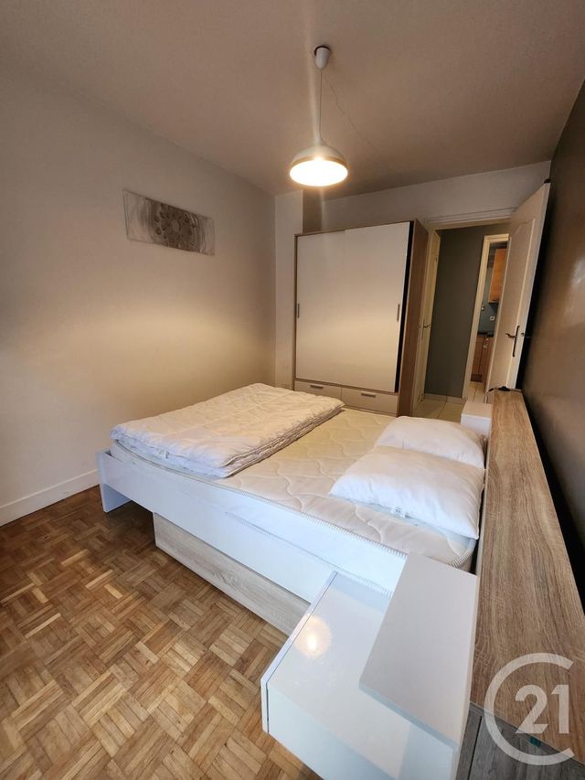 Appartement F3 à louer - 3 pièces - 53.06 m2 - MONTROUGE - 92 - ILE-DE-FRANCE - Century 21 Côté Ecrivains