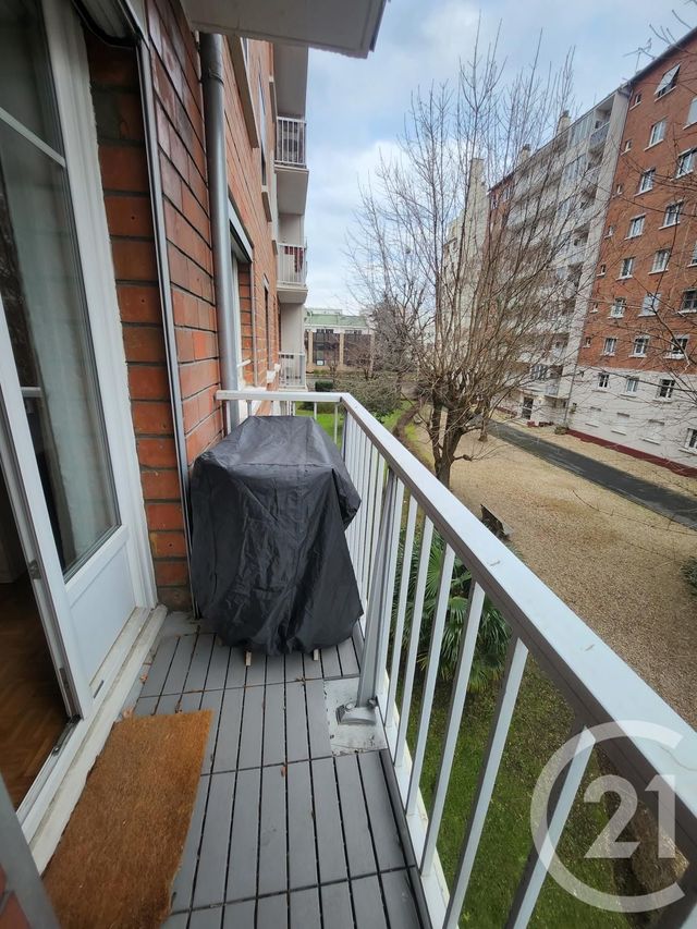Appartement F3 à louer - 3 pièces - 53.06 m2 - MONTROUGE - 92 - ILE-DE-FRANCE - Century 21 Côté Ecrivains