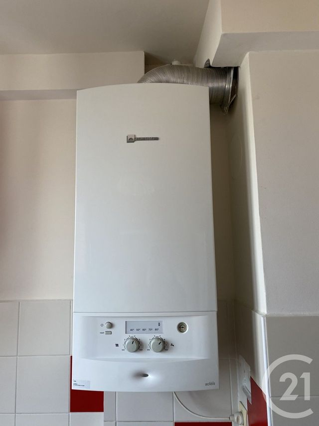 Appartement F3 à vendre - 3 pièces - 52.58 m2 - MONTROUGE - 92 - ILE-DE-FRANCE - Century 21 Côté Ecrivains