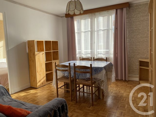 Appartement F3 à vendre - 3 pièces - 52.58 m2 - MONTROUGE - 92 - ILE-DE-FRANCE - Century 21 Côté Ecrivains