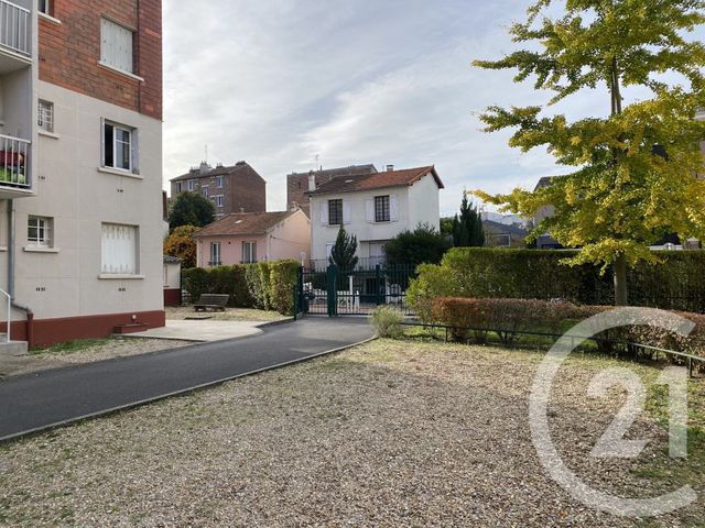 Appartement F3 à vendre - 3 pièces - 52.58 m2 - MONTROUGE - 92 - ILE-DE-FRANCE - Century 21 Côté Ecrivains