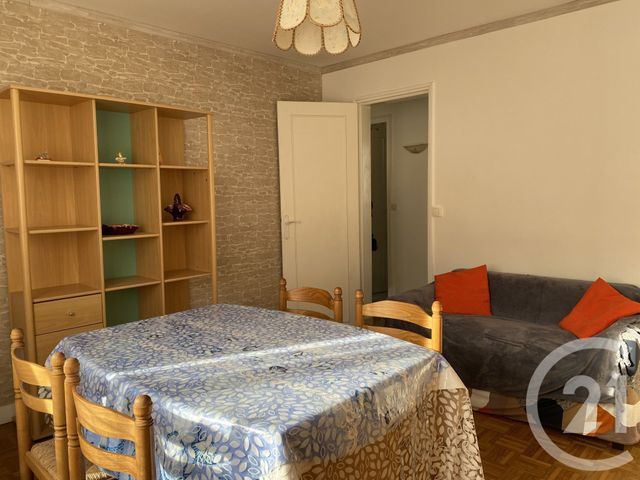 Appartement F3 à vendre - 3 pièces - 52.58 m2 - MONTROUGE - 92 - ILE-DE-FRANCE - Century 21 Côté Ecrivains