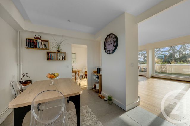 Appartement F6 à vendre - 6 pièces - 142.0 m2 - VERRIERES LE BUISSON - 91 - ILE-DE-FRANCE - Century 21 Côté Ecrivains
