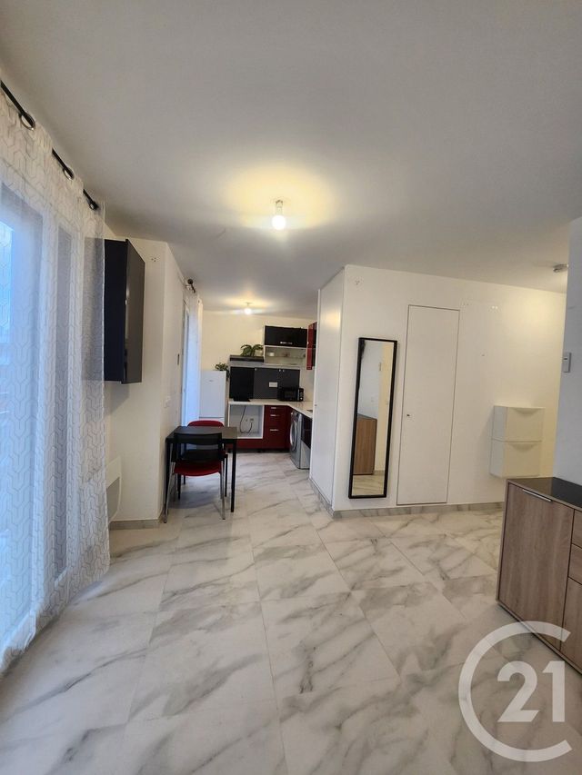 Appartement Studio à louer - 1 pièce - 25.6 m2 - MONTROUGE - 92 - ILE-DE-FRANCE - Century 21 Côté Ecrivains