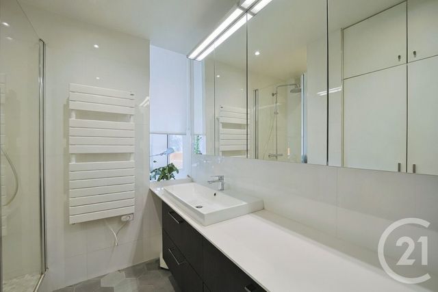 Appartement F5 à vendre - 4 pièces - 100.0 m2 - MONTROUGE - 92 - ILE-DE-FRANCE - Century 21 Côté Ecrivains