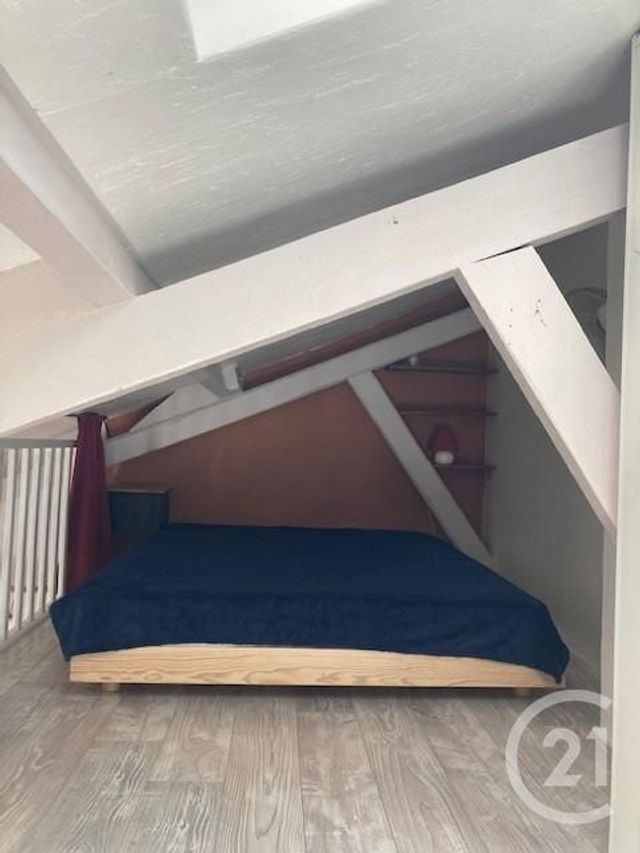 Appartement F2 à louer - 2 pièces - 32.1 m2 - MONTROUGE - 92 - ILE-DE-FRANCE - Century 21 Côté Ecrivains