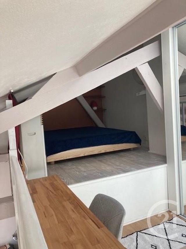 Appartement F2 à louer - 2 pièces - 32.1 m2 - MONTROUGE - 92 - ILE-DE-FRANCE - Century 21 Côté Ecrivains