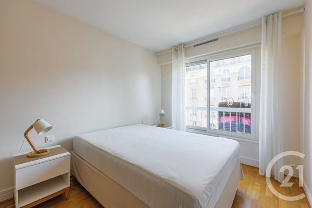 Appartement F2 à vendre - 2 pièces - 42.57 m2 - MONTROUGE - 92 - ILE-DE-FRANCE - Century 21 Côté Ecrivains