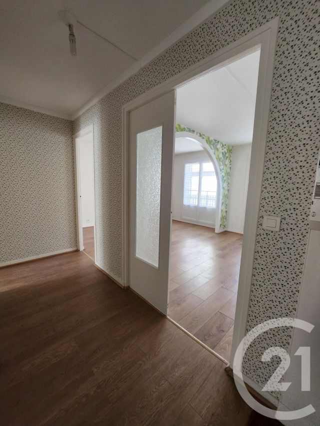 Appartement F3 à louer - 3 pièces - 52.04 m2 - MONTROUGE - 92 - ILE-DE-FRANCE - Century 21 Côté Ecrivains