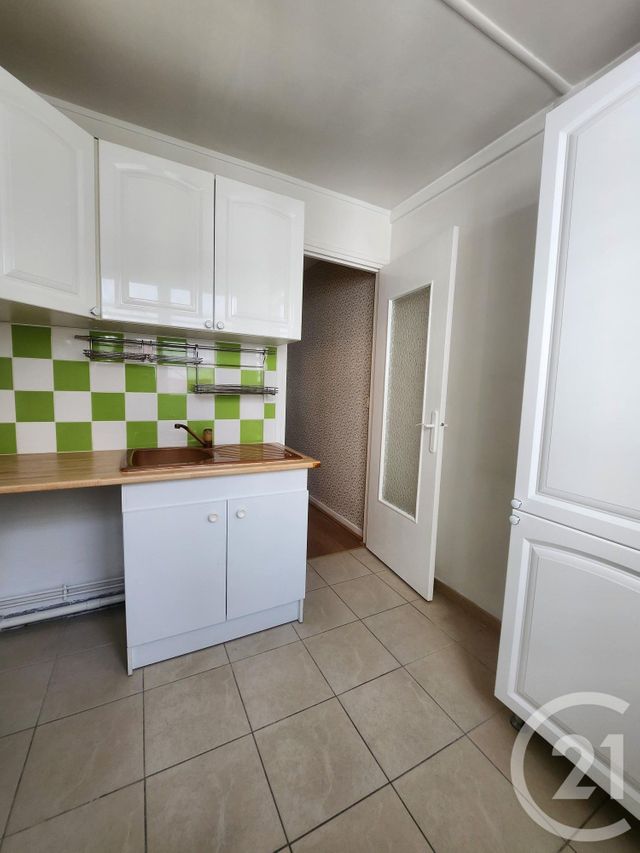 Appartement F3 à louer - 3 pièces - 52.04 m2 - MONTROUGE - 92 - ILE-DE-FRANCE - Century 21 Côté Ecrivains