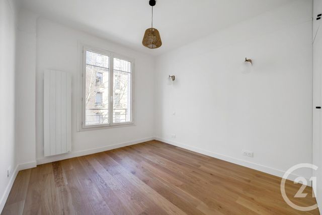 Appartement F3 à vendre - 3 pièces - 51.49 m2 - MONTROUGE - 92 - ILE-DE-FRANCE - Century 21 Côté Ecrivains