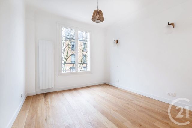 Appartement F3 à vendre - 3 pièces - 51.49 m2 - MONTROUGE - 92 - ILE-DE-FRANCE - Century 21 Côté Ecrivains