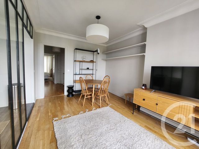 Appartement F2 à louer - 2 pièces - 40.21 m2 - MONTROUGE - 92 - ILE-DE-FRANCE - Century 21 Côté Ecrivains