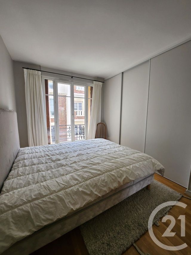 Appartement F2 à louer - 2 pièces - 40.21 m2 - MONTROUGE - 92 - ILE-DE-FRANCE - Century 21 Côté Ecrivains