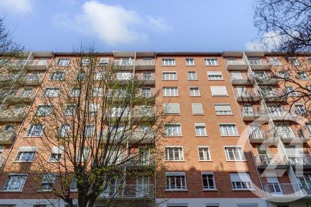 Appartement F3 à vendre - 3 pièces - 52.41 m2 - MONTROUGE - 92 - ILE-DE-FRANCE - Century 21 Côté Ecrivains