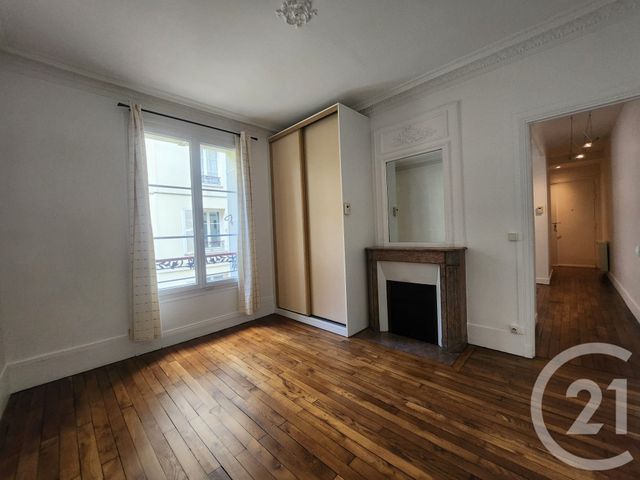 Appartement F2 à louer - 2 pièces - 38.06 m2 - MONTROUGE - 92 - ILE-DE-FRANCE - Century 21 Côté Ecrivains