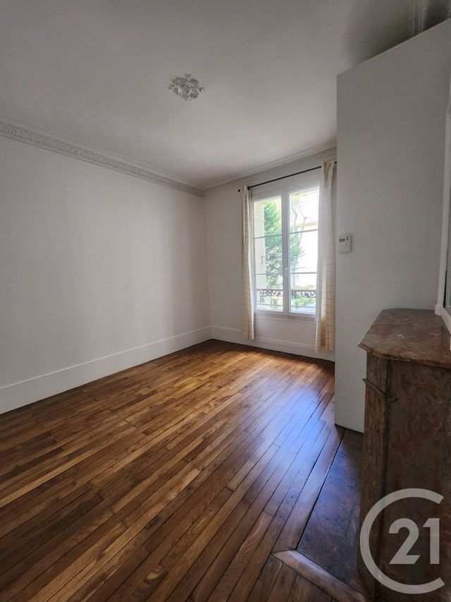 Appartement F2 à louer - 2 pièces - 38.06 m2 - MONTROUGE - 92 - ILE-DE-FRANCE - Century 21 Côté Ecrivains
