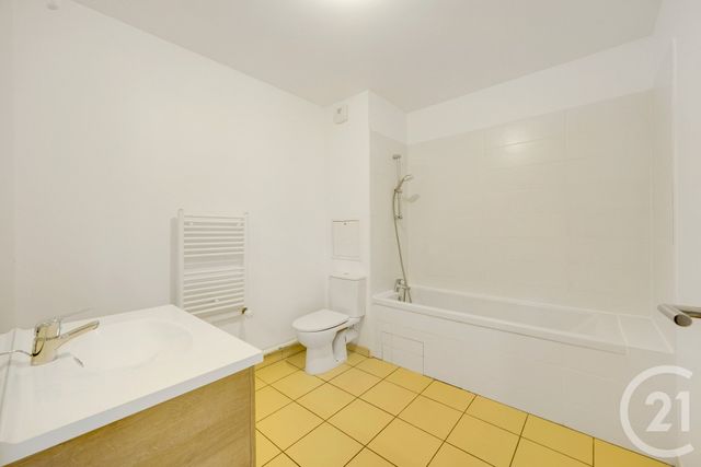 Appartement Studio à vendre - 1 pièce - 30.1 m2 - BAGNEUX - 92 - ILE-DE-FRANCE - Century 21 Côté Ecrivains