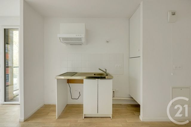 Appartement Studio à vendre - 1 pièce - 30.1 m2 - BAGNEUX - 92 - ILE-DE-FRANCE - Century 21 Côté Ecrivains